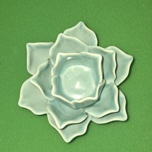 Light Aqua Ceramic Lotus Tealight Dish